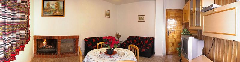 Comedor con Chimenea