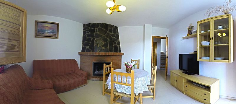 Esszimmer mit Kamin